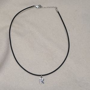 Silver "R" necklace